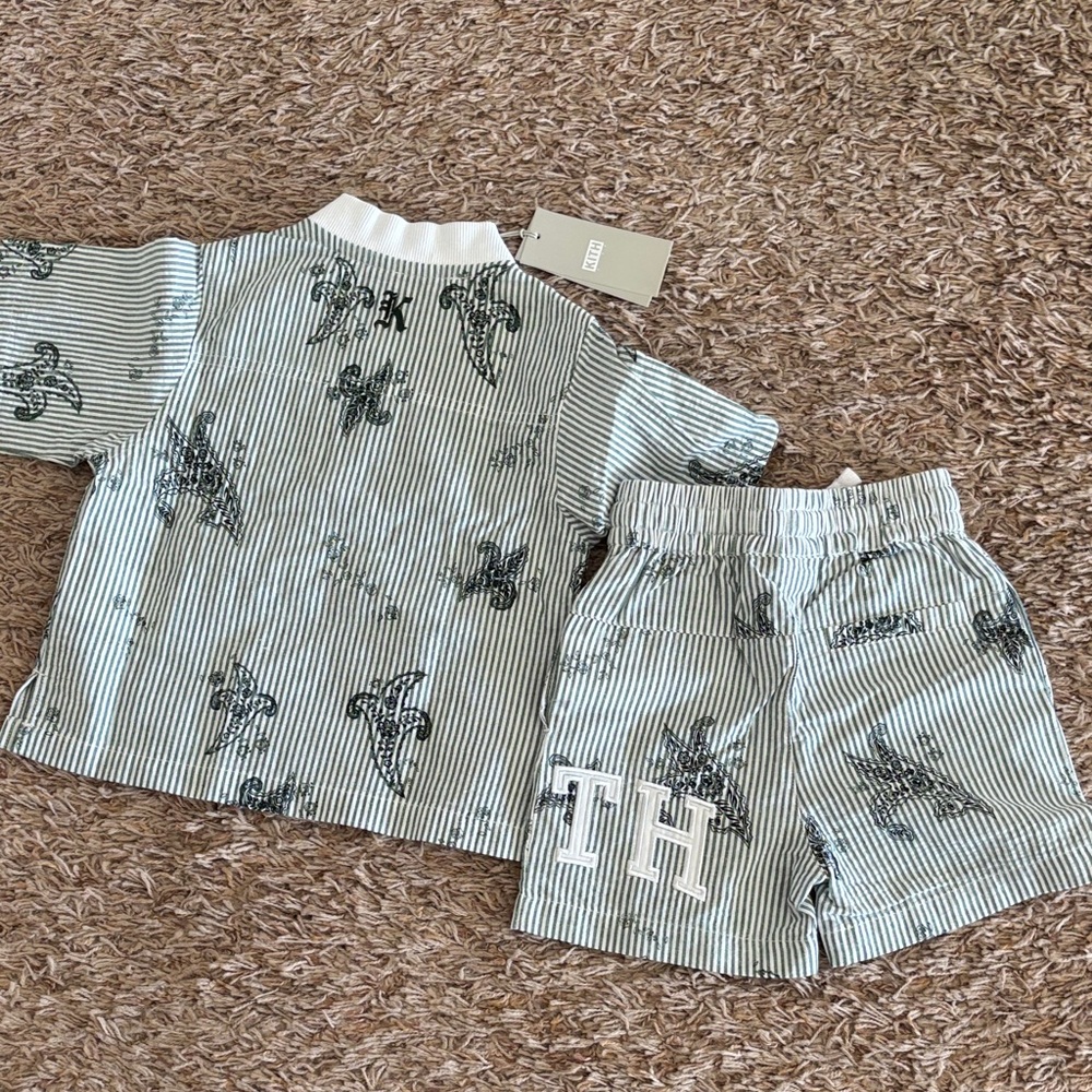 Kith Green Striped Graphic Two-Piece Set